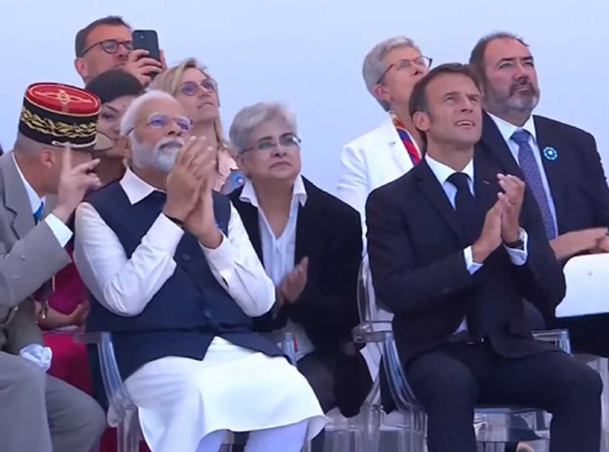 पीएम मोदी ने बैस्टिल दिवस परेड में भाग लिया, फ्रांस की सराहना की पीएम मोदी ने बैस्टिल दिवस परेड में भाग लिया, फ्रांस की सराहना की